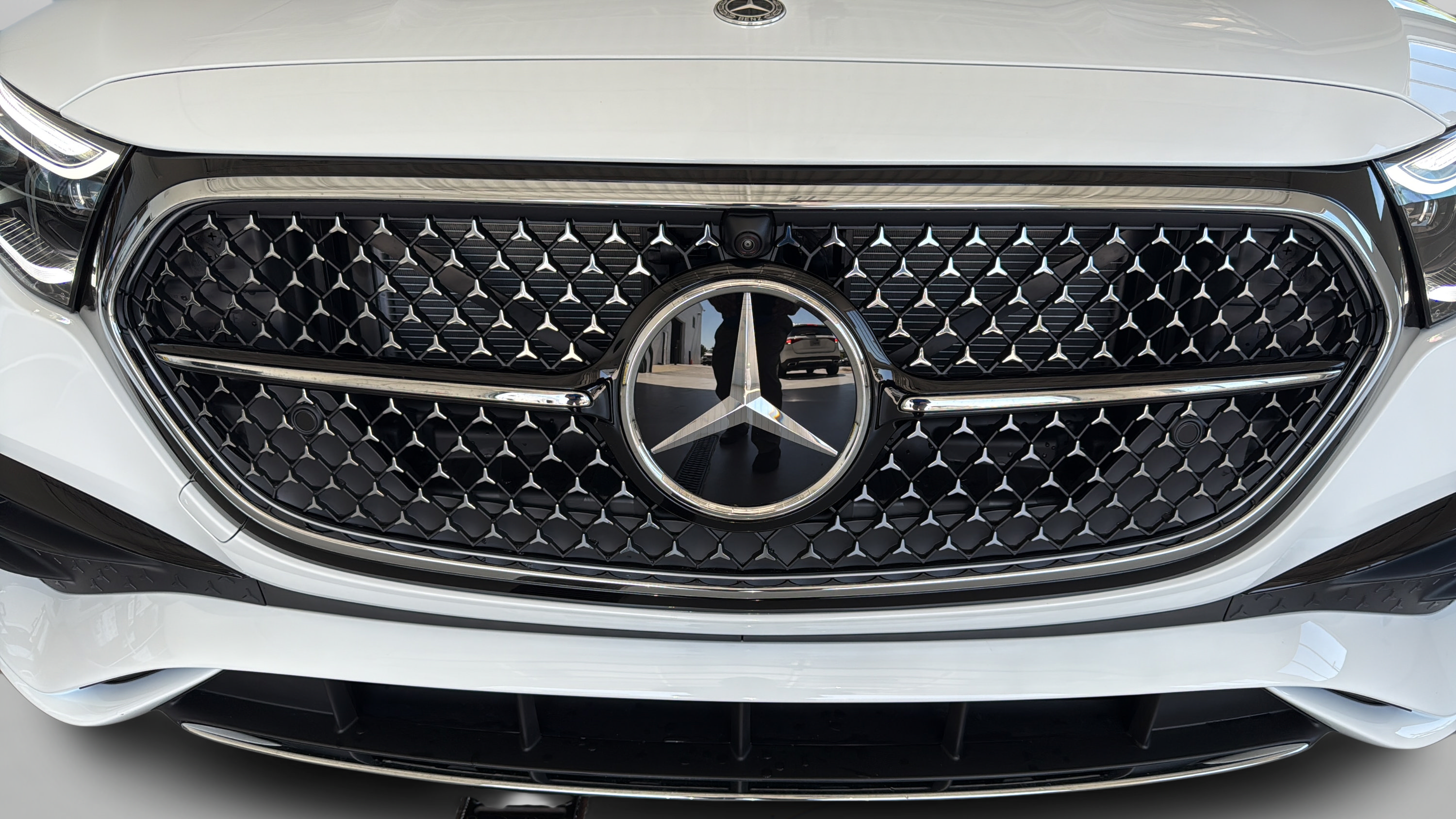 New 2026 Mercedes-Benz E 450 4MATIC Sedan image 48