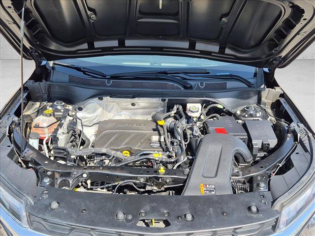 Used 2024 Chevrolet Trax LS FWD image 23