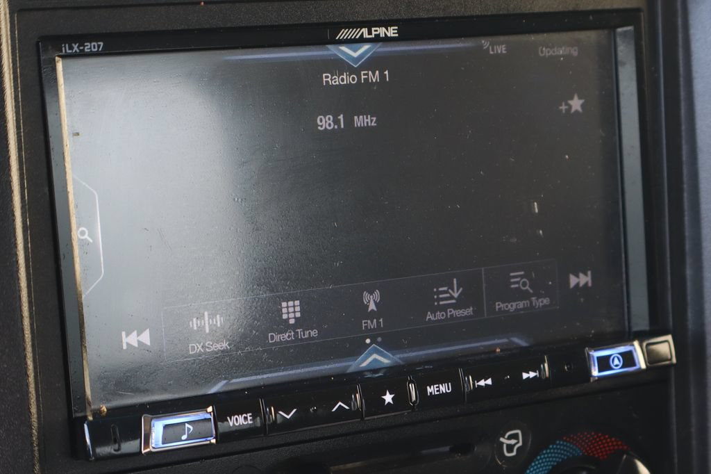 Used 2024 Isuzu NPR RWD image 25