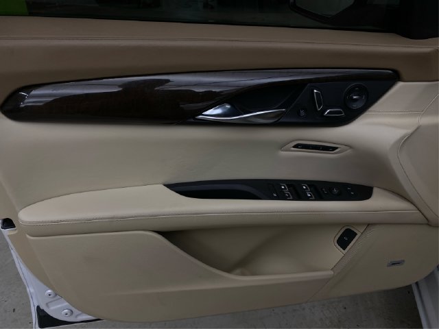 Used 2017 Cadillac CT6 Platinum AWD/4WD image 26