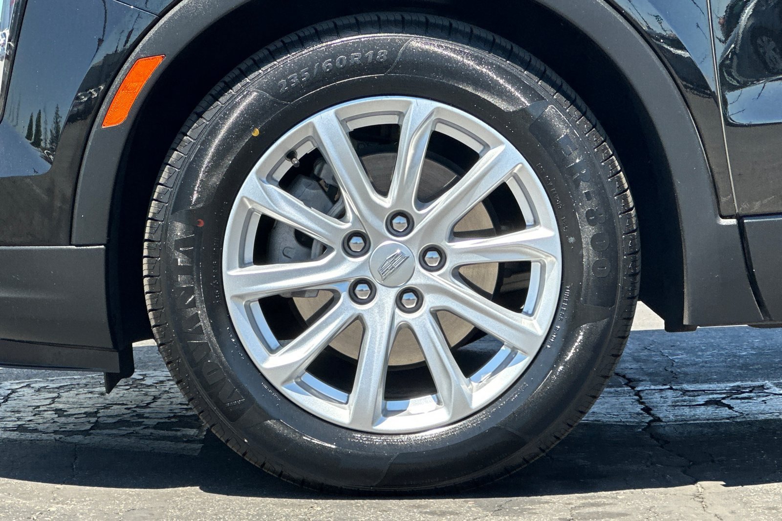 Used 2021 Cadillac XT4 Luxury w/ Driver Awareness Package FWD image 26