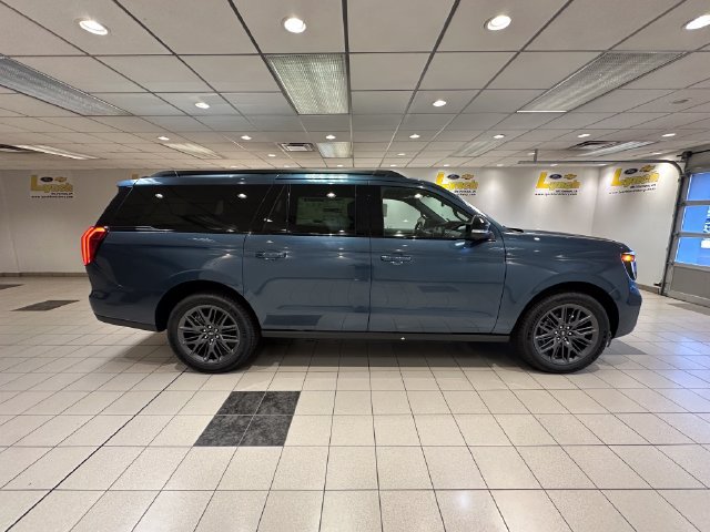 New 2027 Ford Expedition Max Platinum w/ Stealth Appearance Package AWD/4WD image 3