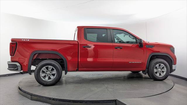 Used 2022 GMC Sierra 1500 Pro w/ Pro Value Package AWD/4WD image 9