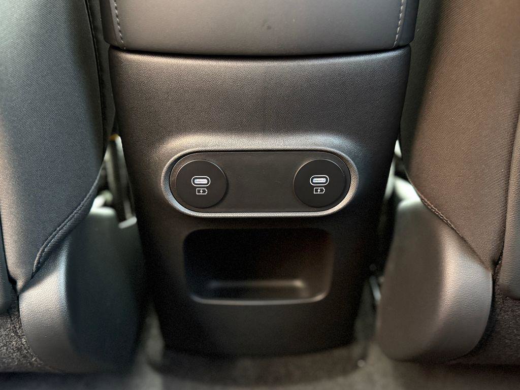 New 2026 Hyundai Ioniq 5 SE image 8