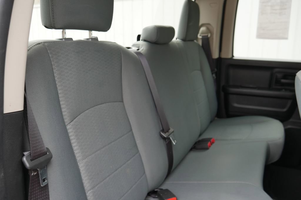 Used 2017 RAM 1500 Express AWD/4WD image 24