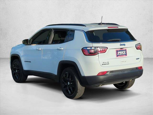 Used 2023 Jeep Compass Latitude AWD/4WD image 8