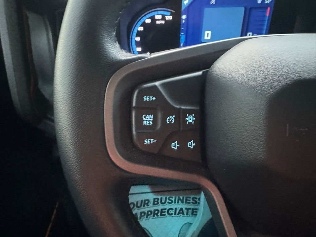 Used 2024 Ford Bronco Badlands image 17