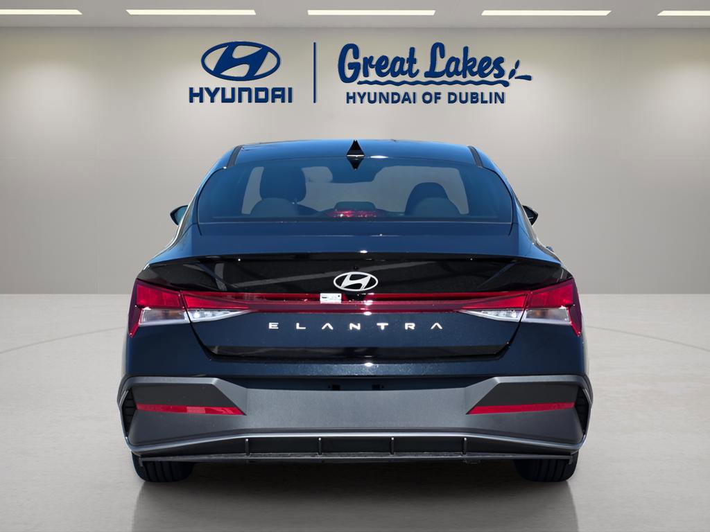 New 2026 Hyundai Elantra Sport w/ Cargo Package image 4