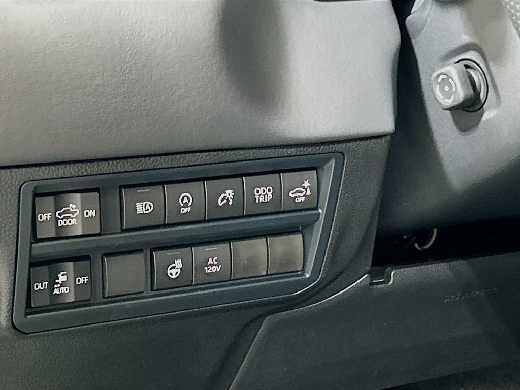 New 2026 Toyota Tundra Platinum AWD/4WD image 11