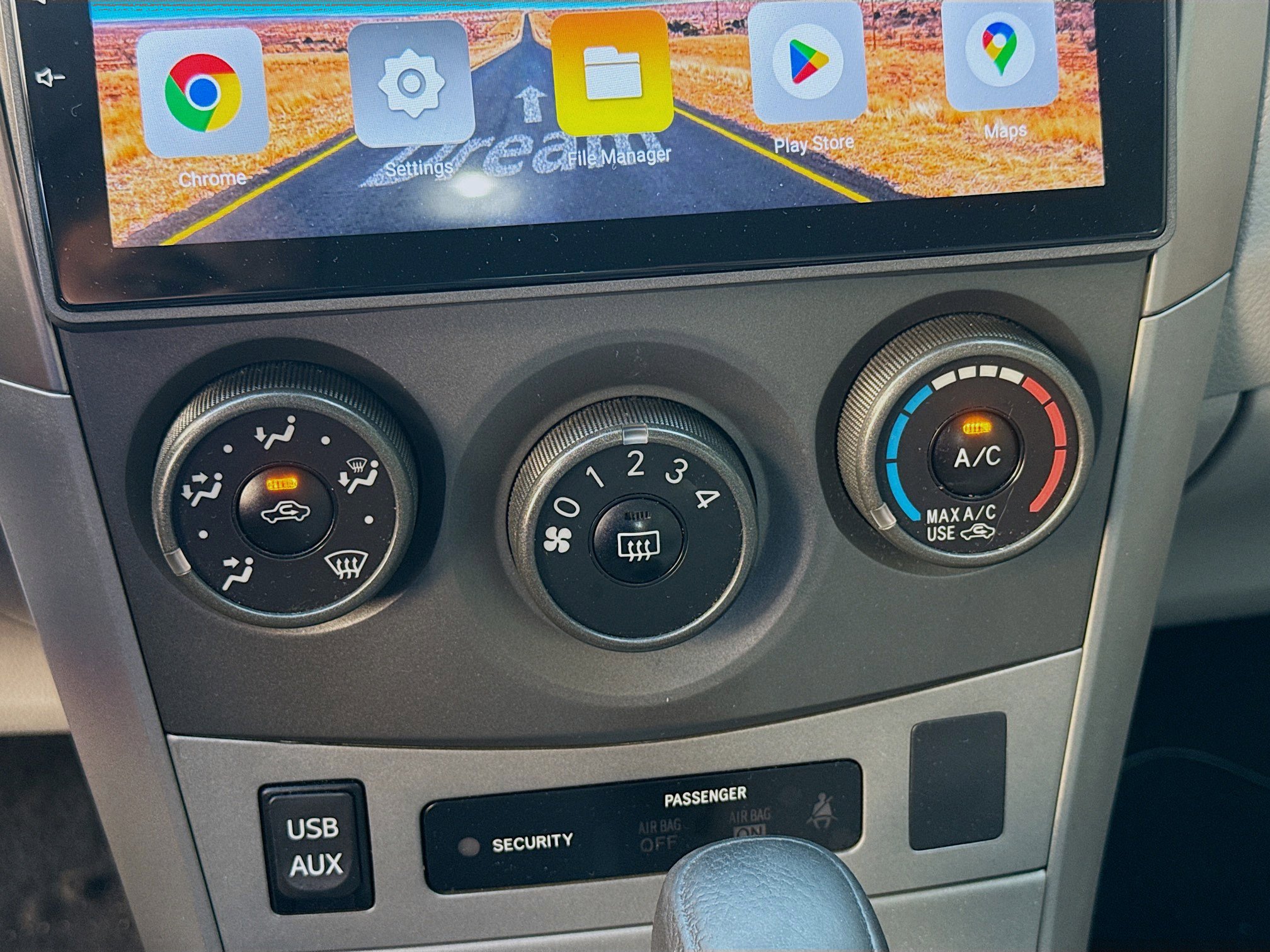 Used 2013 Toyota Corolla LE image 12