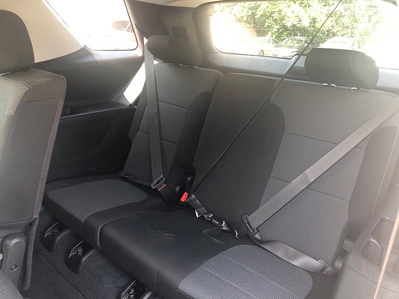 Used 2021 Chevrolet Traverse LS image 13