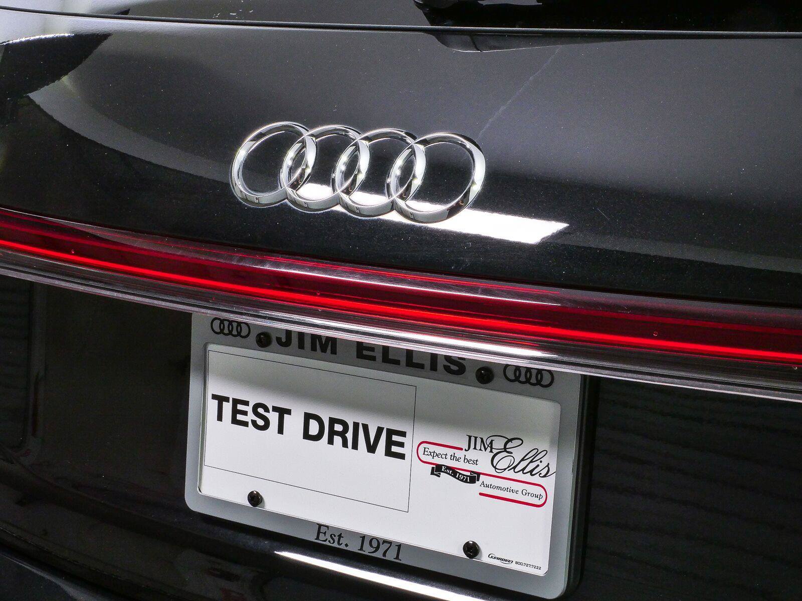 Used 2023 Audi Q4 e-tron Premium Plus w/ Premium Plus RWD image 33