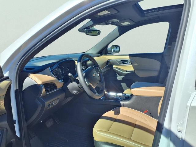 Certified 2023 Chevrolet Traverse Premier FWD image 19