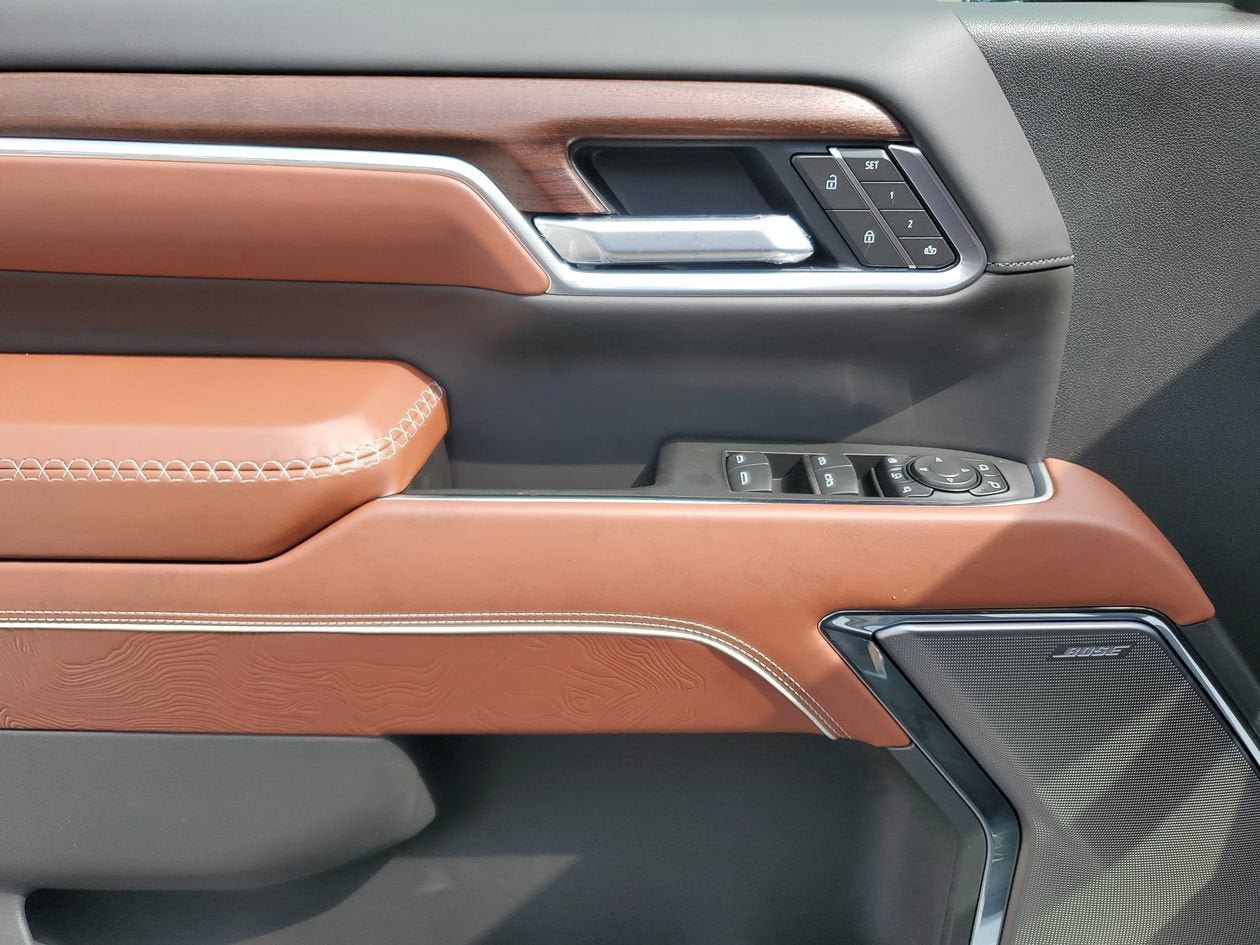 New 2026 GMC Sierra 3500 Denali Ultimate AWD/4WD image 18