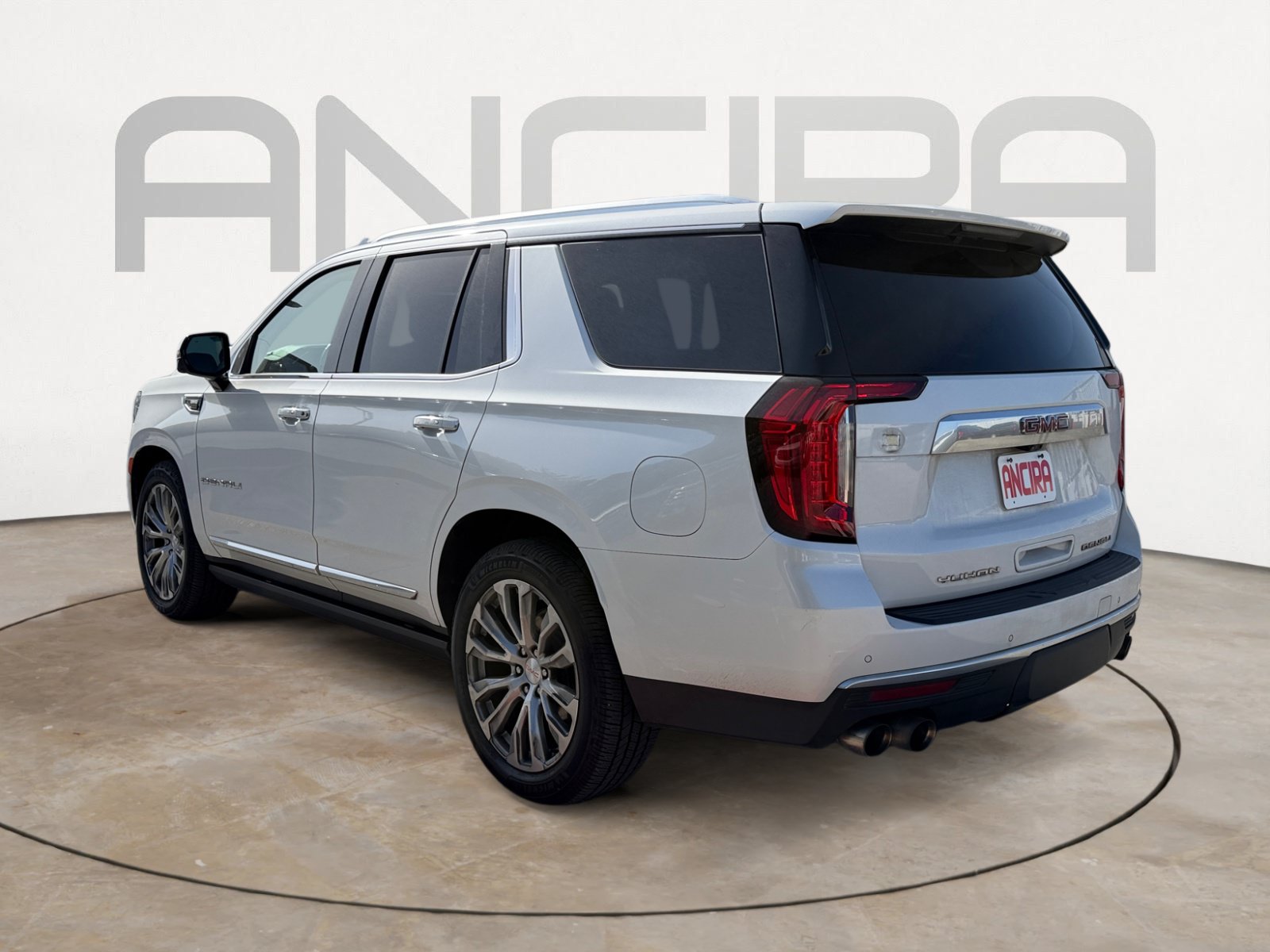Used 2021 GMC Yukon Denali w/ Denali Ultimate Package AWD/4WD image 7
