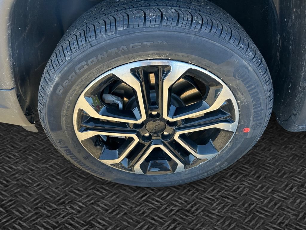 Certified 2023 Jeep Compass Limited AWD/4WD image 11
