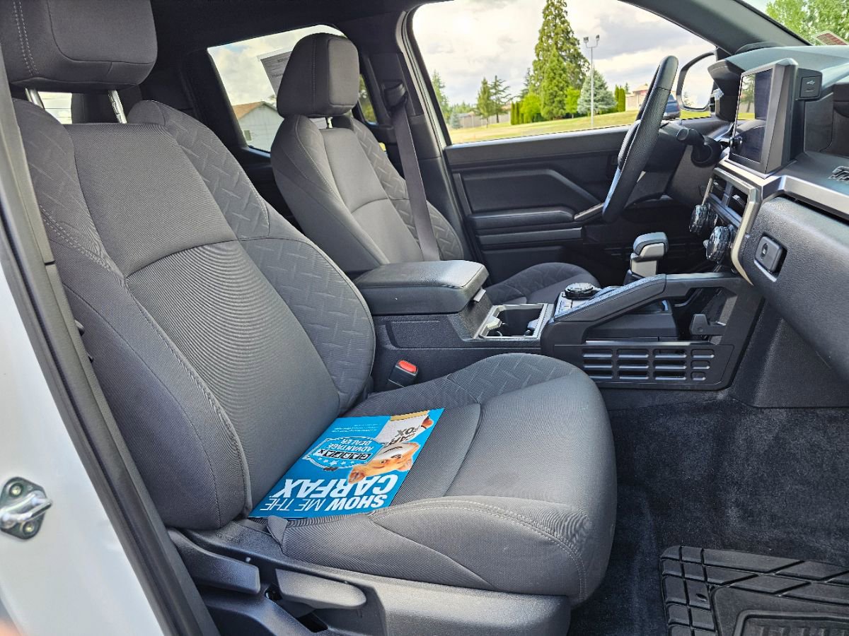 Used 2024 Toyota Tacoma SR5 image 6