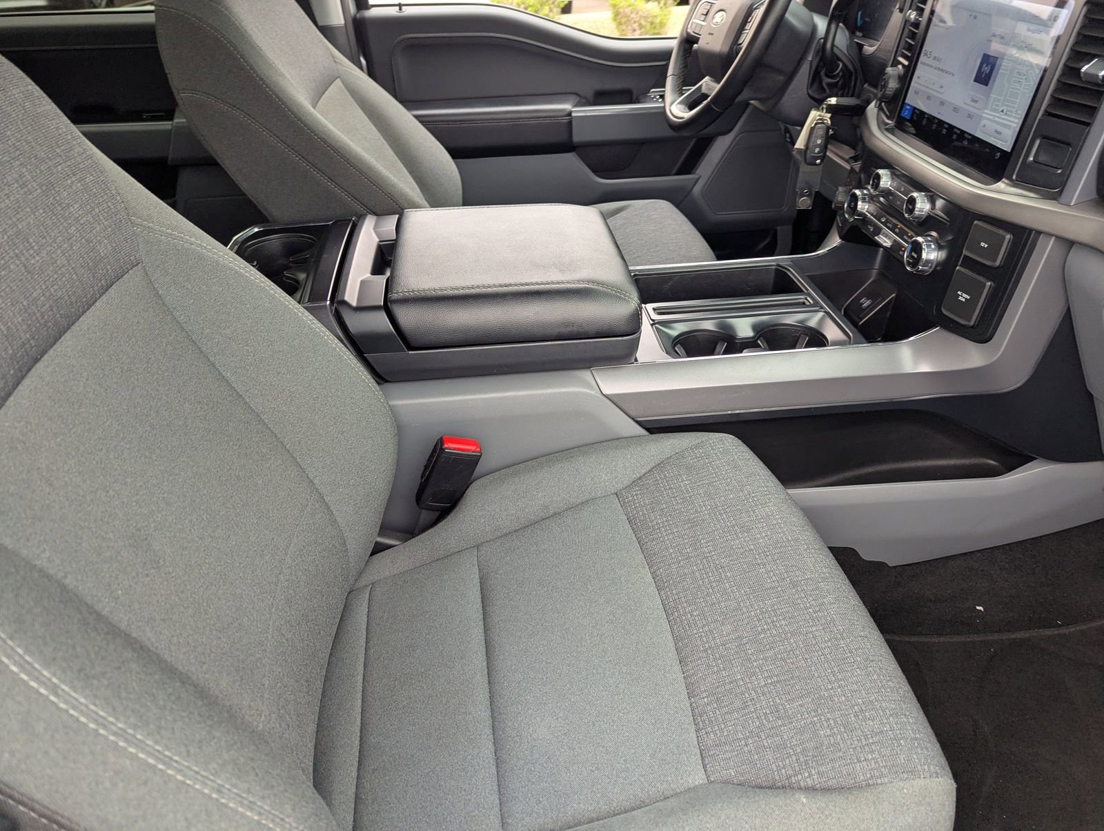 Certified 2024 Ford F150 XLT w/ Mobile Office Package image 12