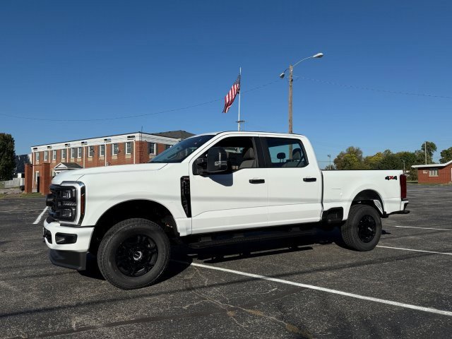 New 2026 Ford F250 XL image 3