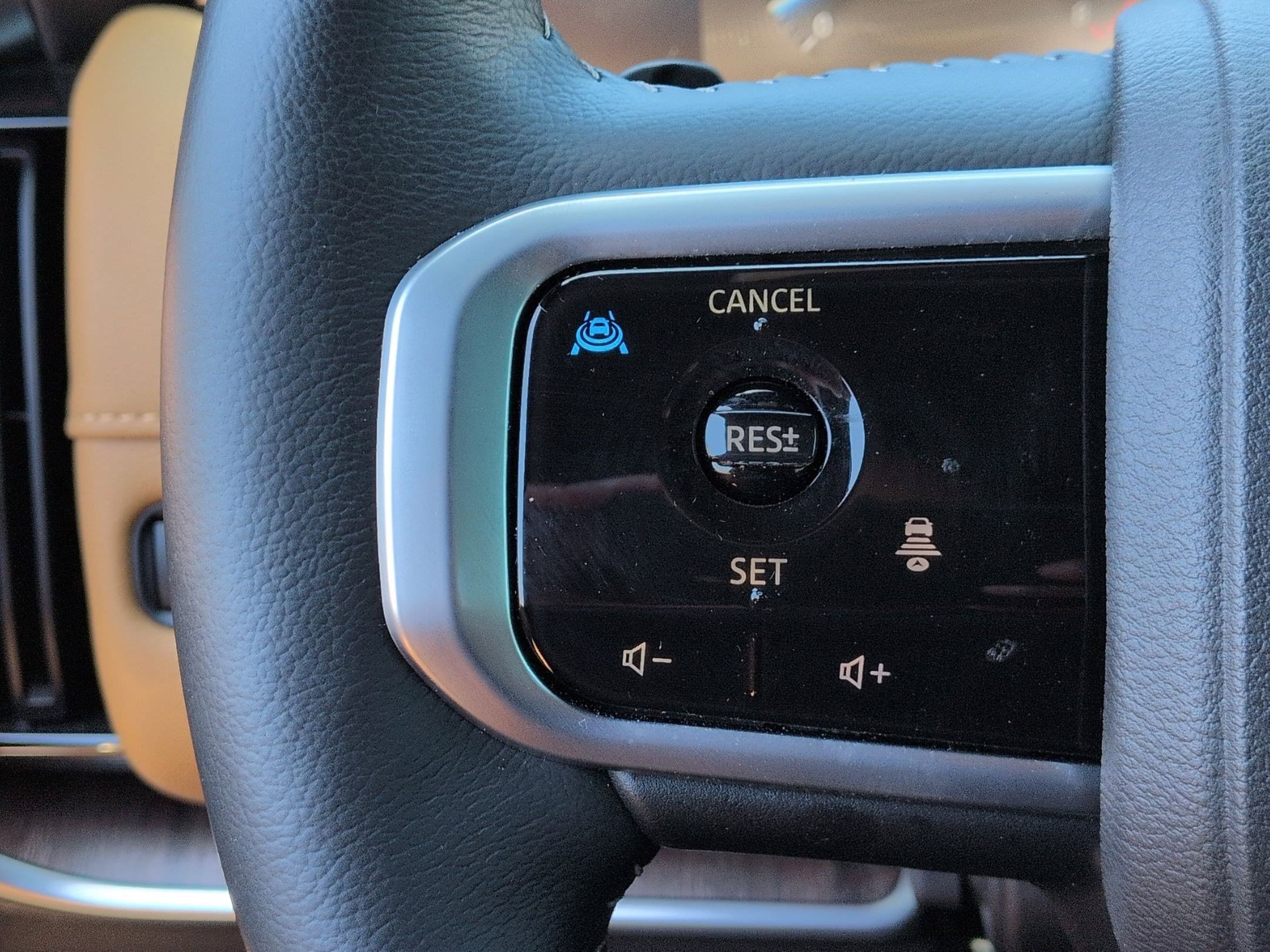 New 2026 Nissan Armada SL w/ Captain's Chari Seat Package AWD/4WD image 18