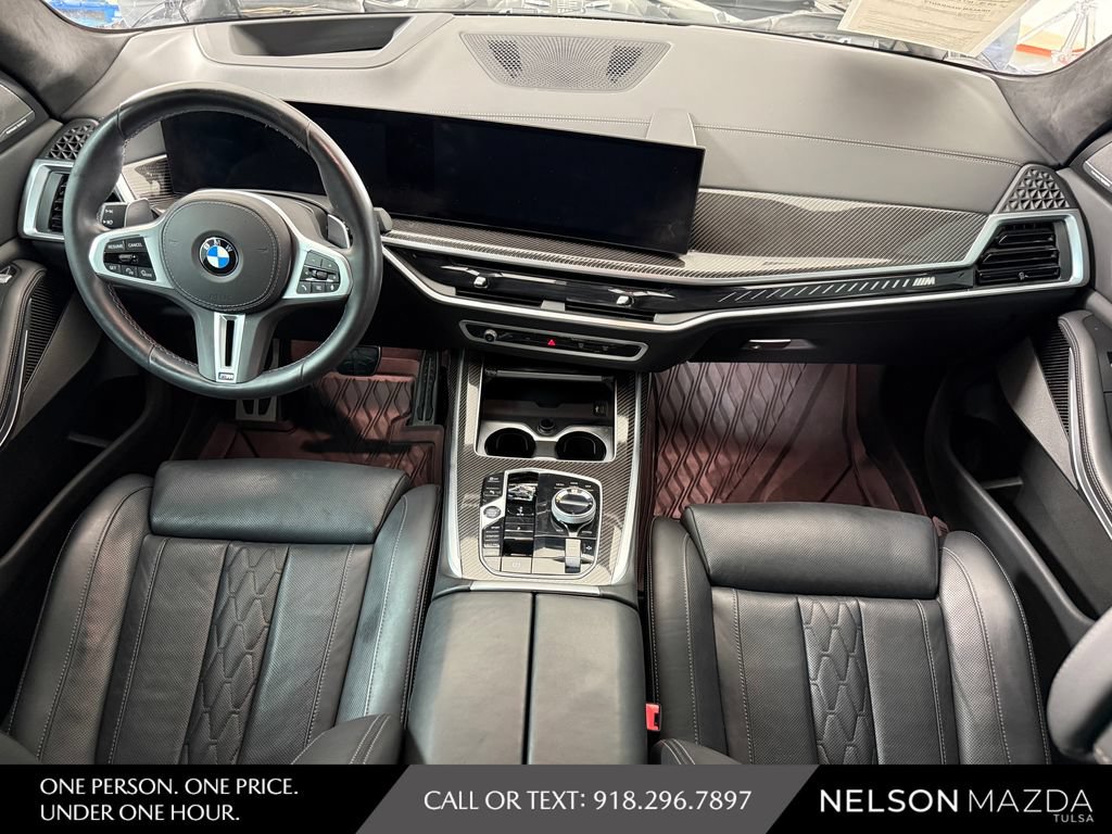 Used 2025 BMW X7 M60i AWD/4WD image 49
