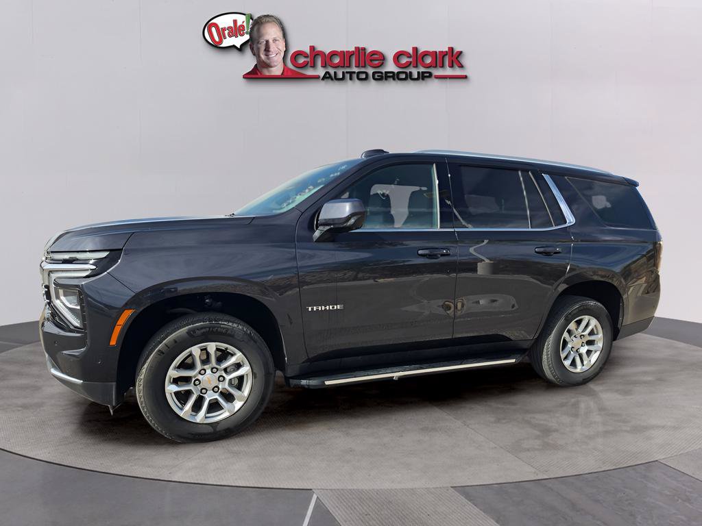 Used 2025 Chevrolet Tahoe LT AWD/4WD image 1