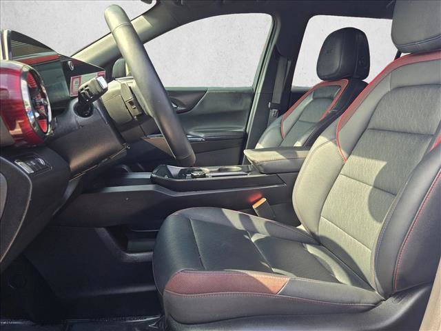 Used 2025 Chevrolet Equinox RS FWD image 17