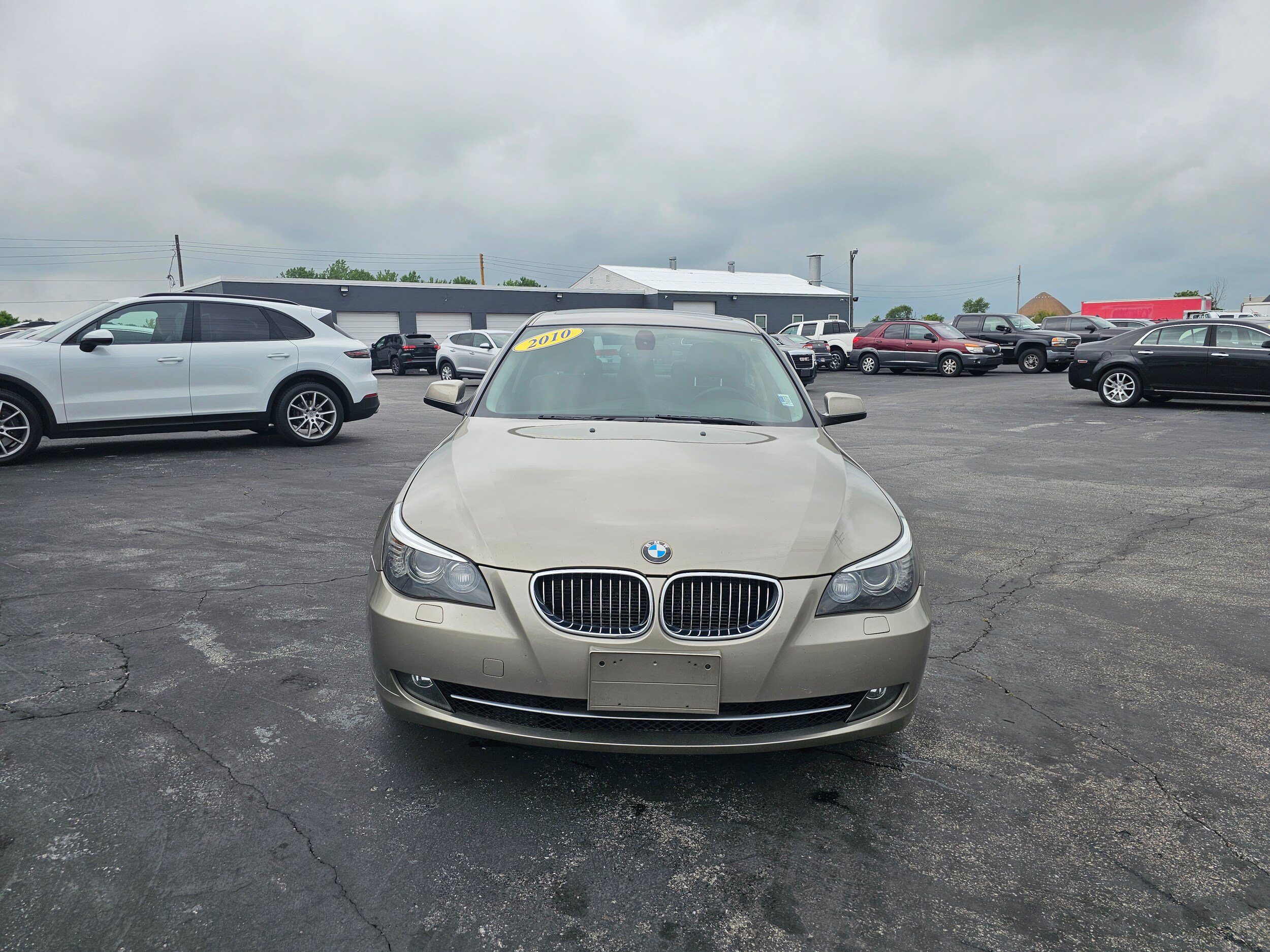 Used 2010 BMW 535i Sedan RWD image 2
