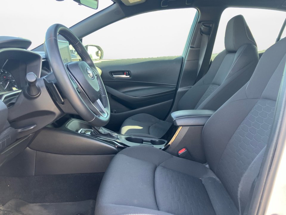Used 2023 Toyota Corolla SE FWD image 11