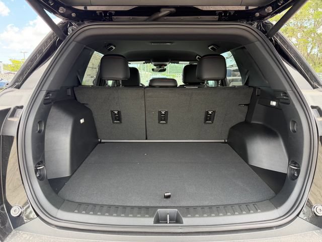 New 2026 Chevrolet Equinox RS w/ Safety and Technology Package FWD image 10