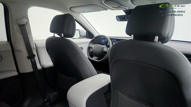 Used 2025 Hyundai Ioniq 5 SE RWD image 40