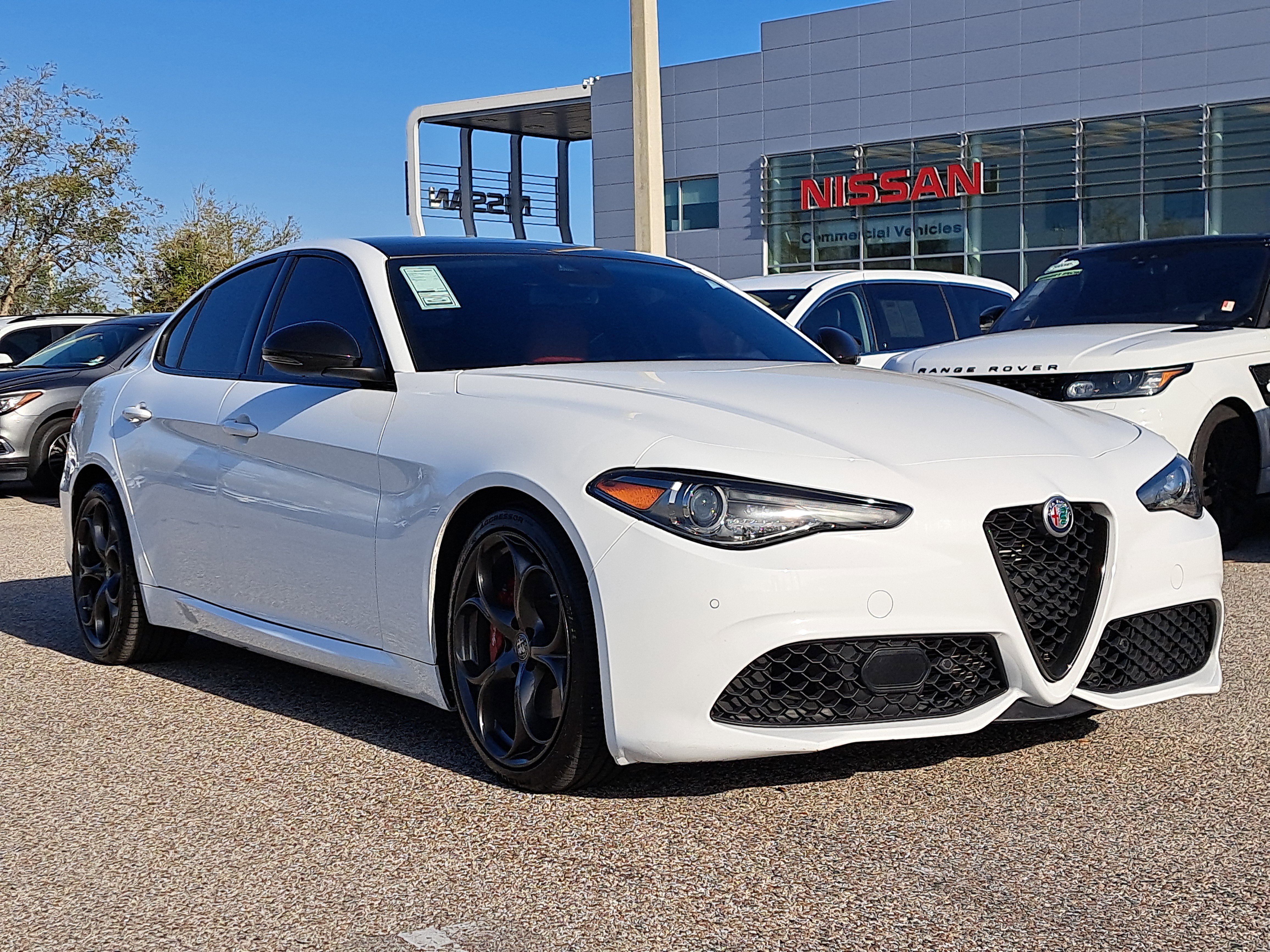 Used 2021 Alfa Romeo Giulia Ti Sport image 3