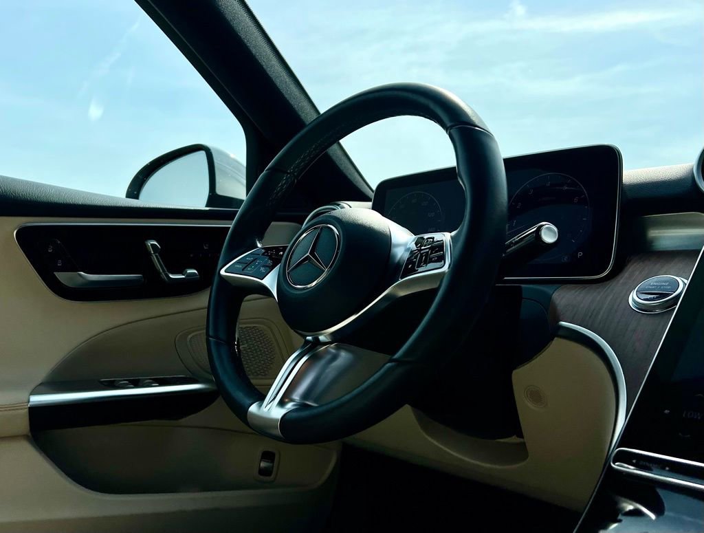 Certified 2023 Mercedes-Benz C 300 4MATIC Sedan image 15