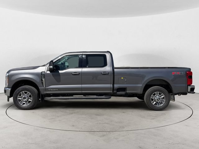 Certified 2025 Ford F350 Lariat w/ FX4 Off-Road Package AWD/4WD image 2