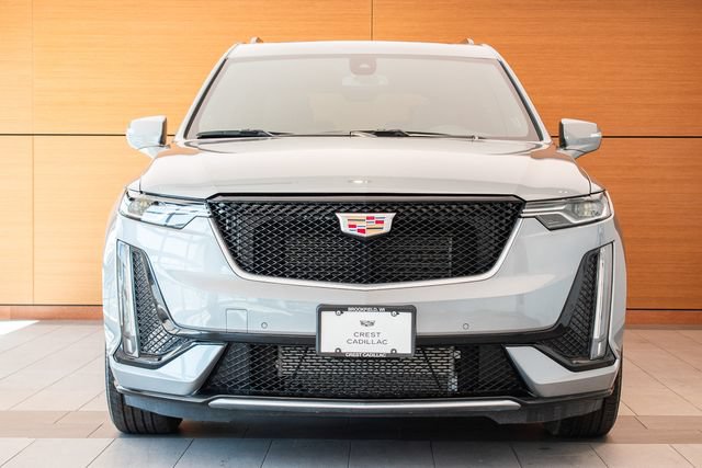 Used 2024 Cadillac XT6 Sport AWD/4WD image 2
