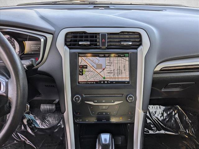 Used 2014 Ford Fusion SE w/ Equipment Group 502A image 15