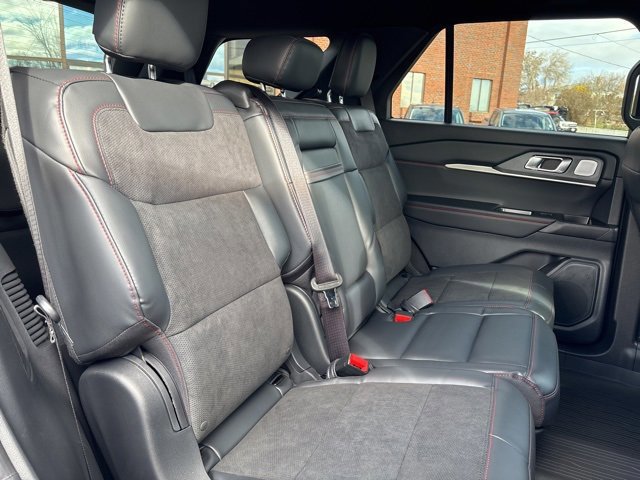New 2026 Ford Explorer ST w/ Sun And Sound Package image 30
