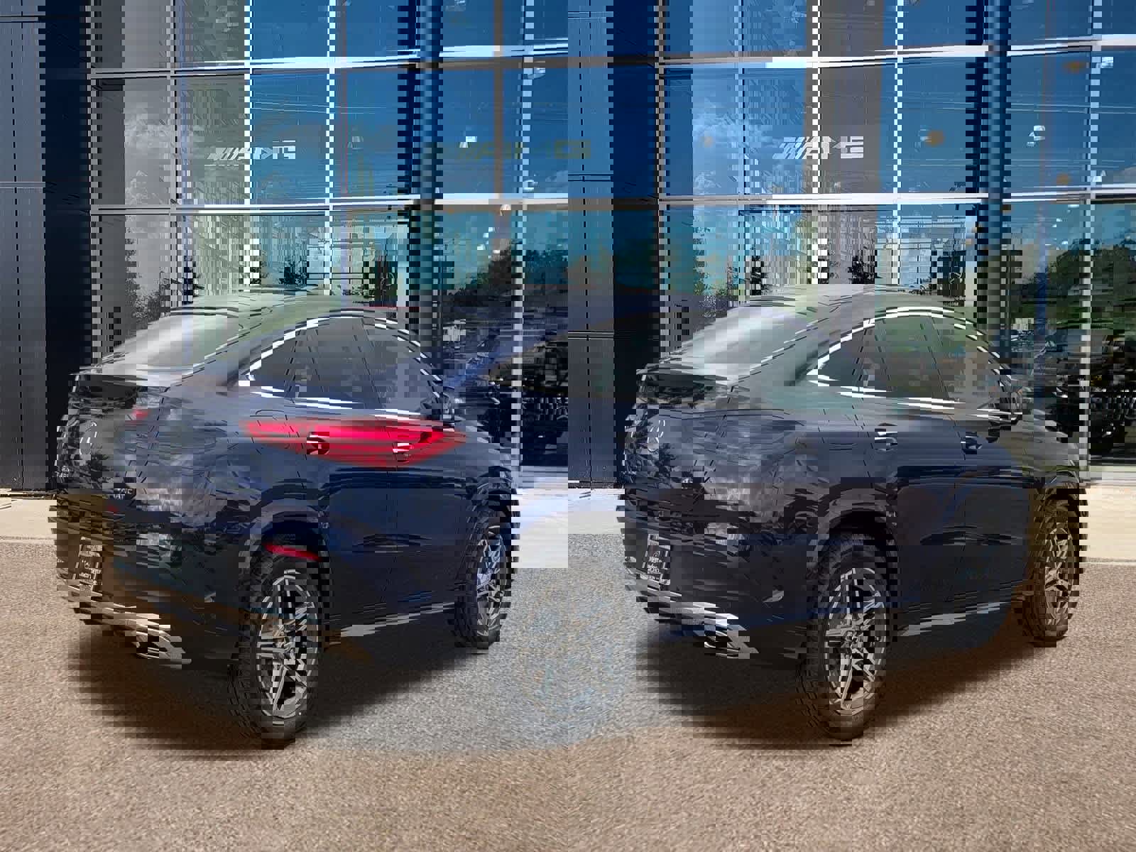 New 2026 Mercedes-Benz GLE 450 4MATIC Coupe image 4