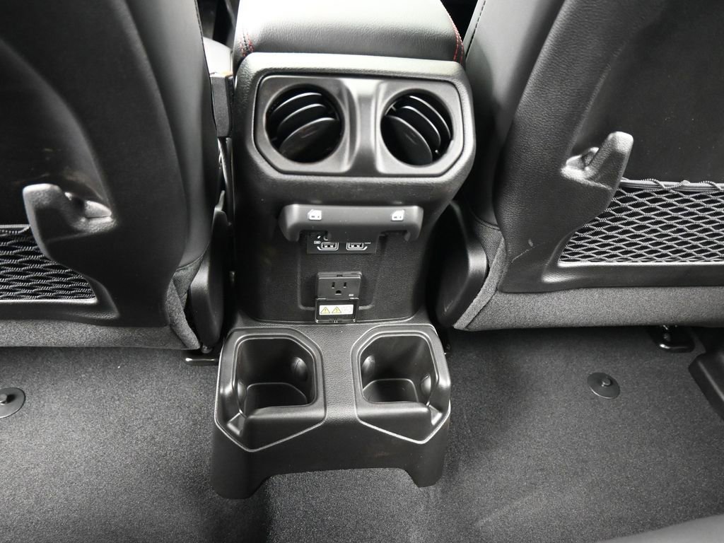 New 2026 Jeep Gladiator Rubicon w/ Steel Power Dome Hood Package AWD/4WD image 30
