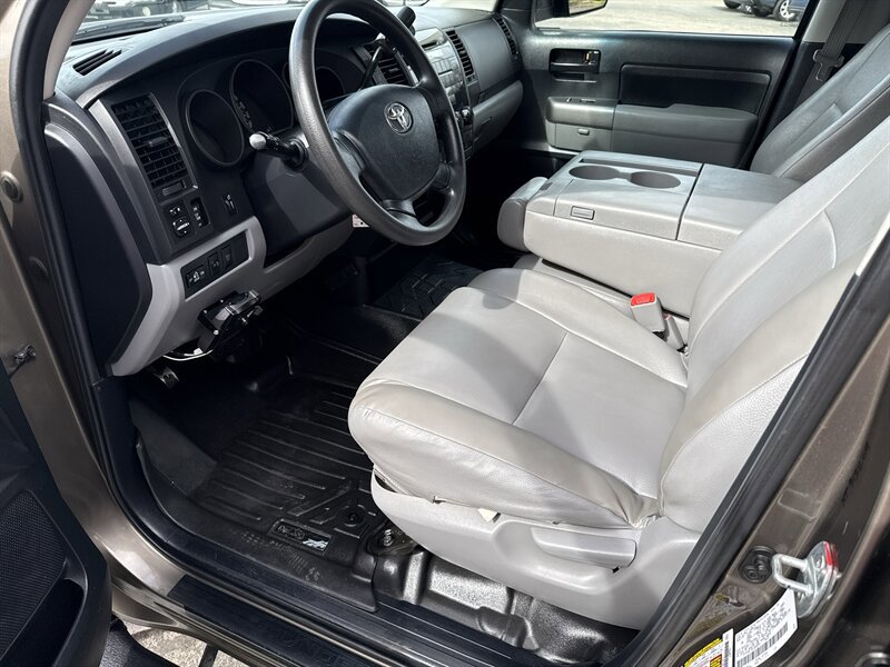 Used 2012 Toyota Tundra 4x4 Double Cab w/ Tow Pkg image 16