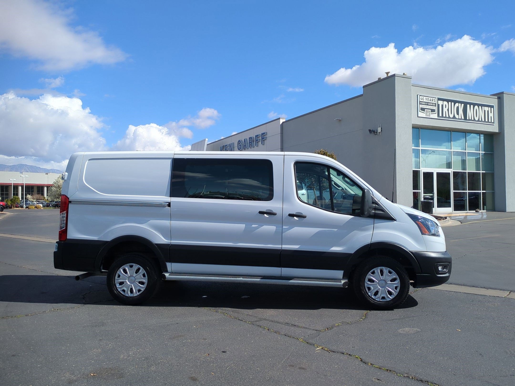Used 2024 Ford Transit 250 Base w/ Exterior Upgrade Package image 2
