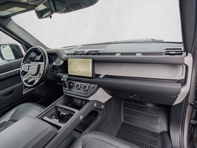 Used 2022 Land Rover Defender 90 S image 20