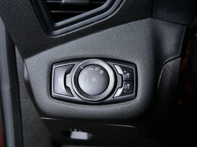 Used 2014 Ford Escape SE FWD image 26