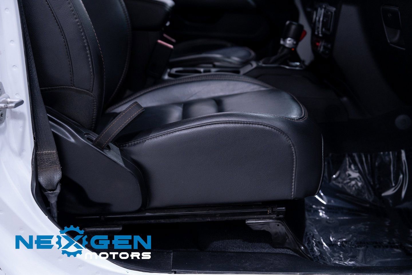 Used 2023 Jeep Wrangler Unlimited Rubicon 392 w/ Xtreme Recon 35" Tire Package image 50