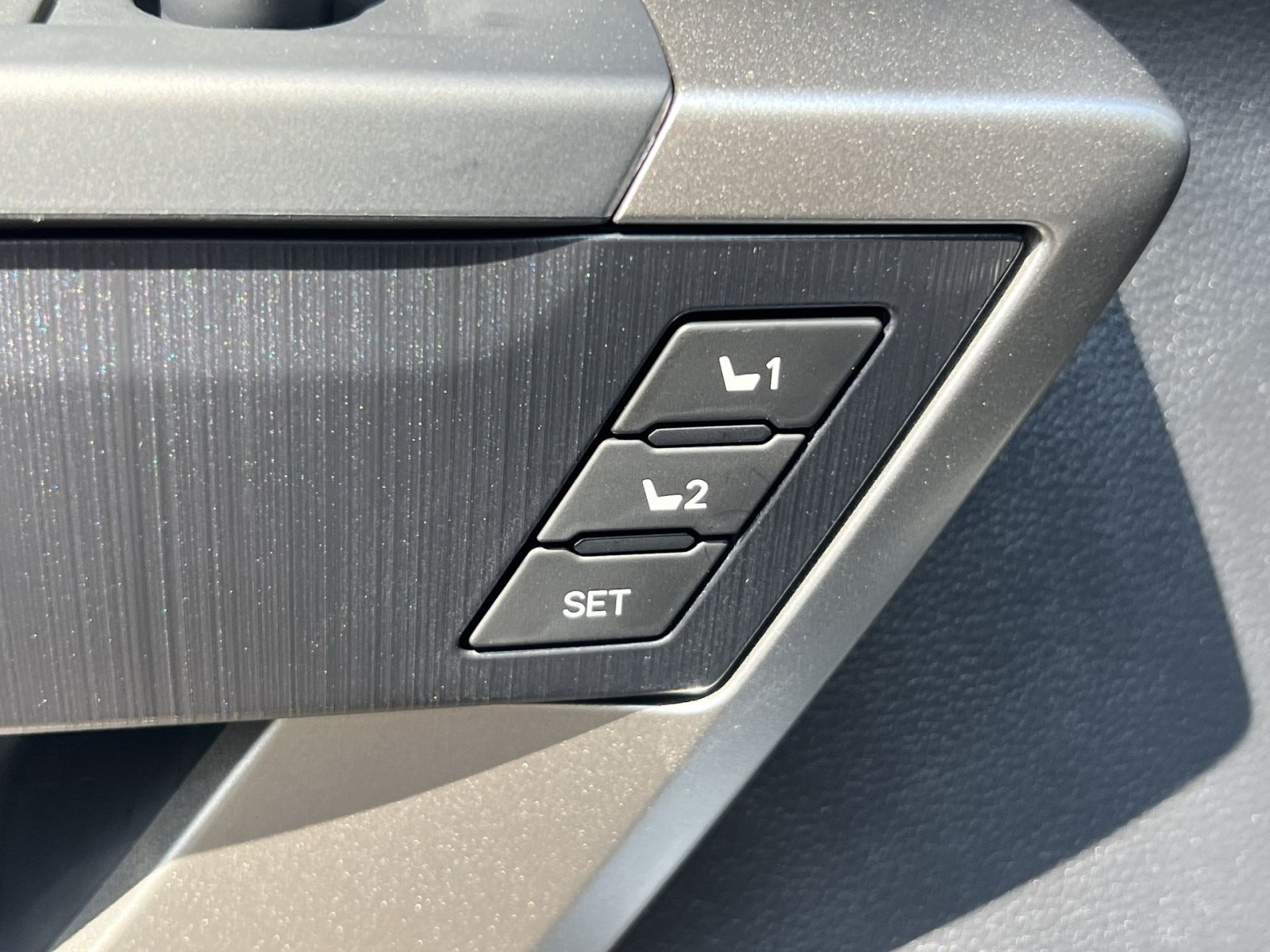 New 2026 Toyota Tundra Platinum AWD/4WD image 23