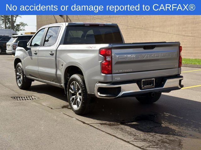 Used 2025 Chevrolet Silverado 1500 LT AWD/4WD image 3