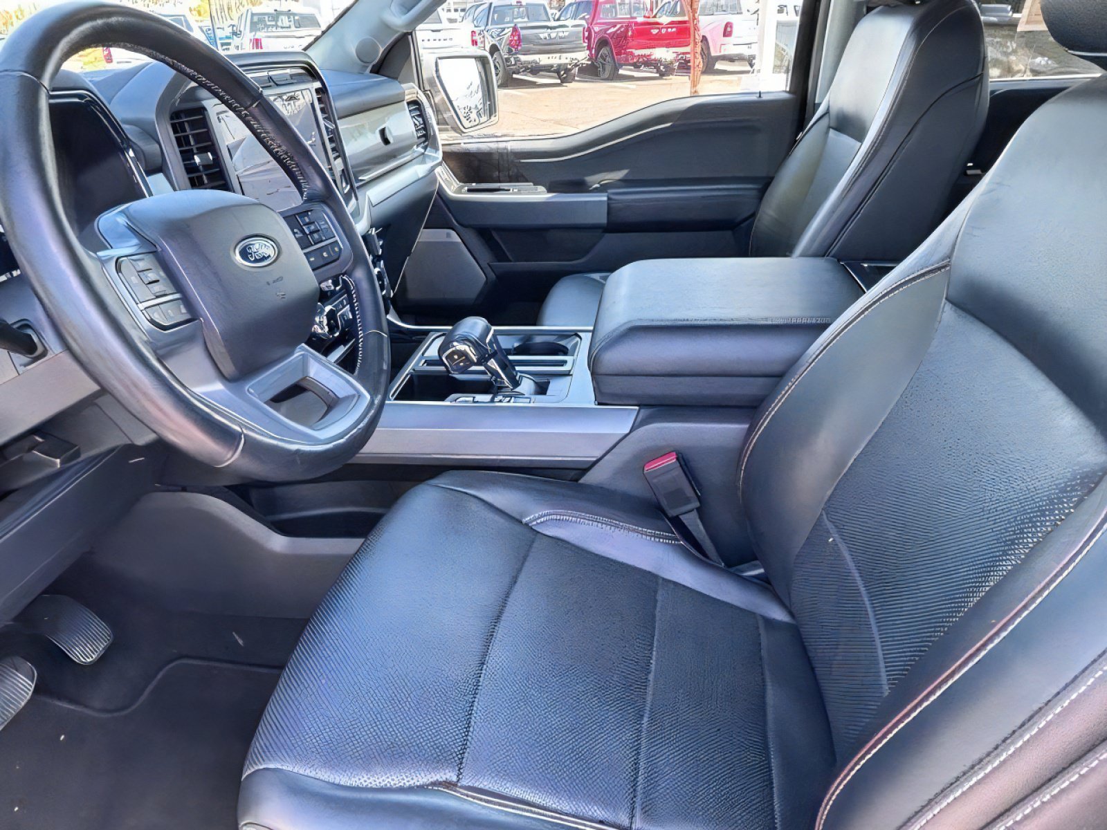 Used 2023 Ford F150 Lariat RWD image 16