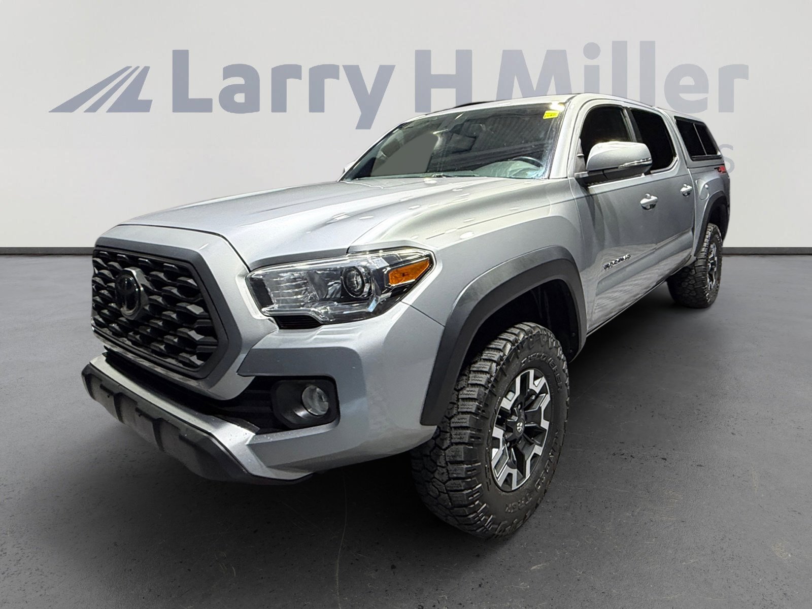 Used 2021 Toyota Tacoma TRD Off-Road w/ Technology Package image 1
