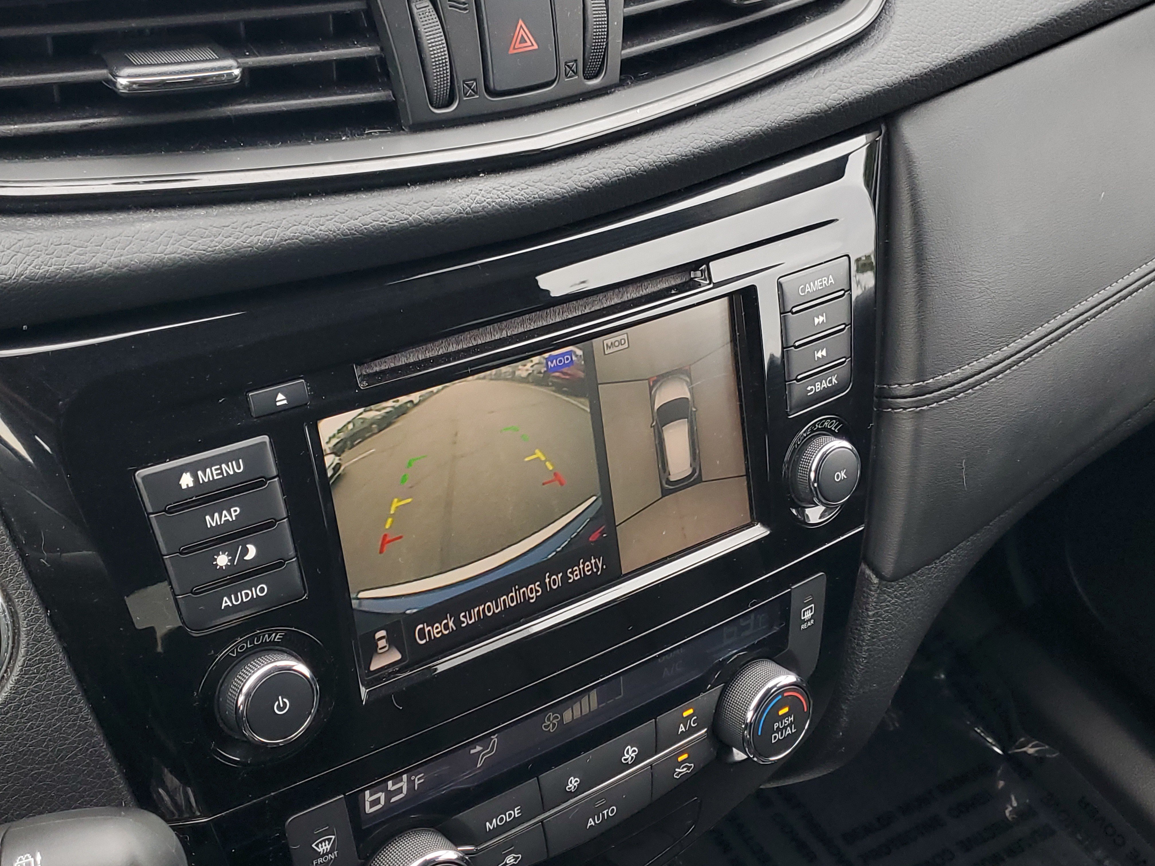 Used 2020 Nissan Rogue SL AWD/4WD image 29