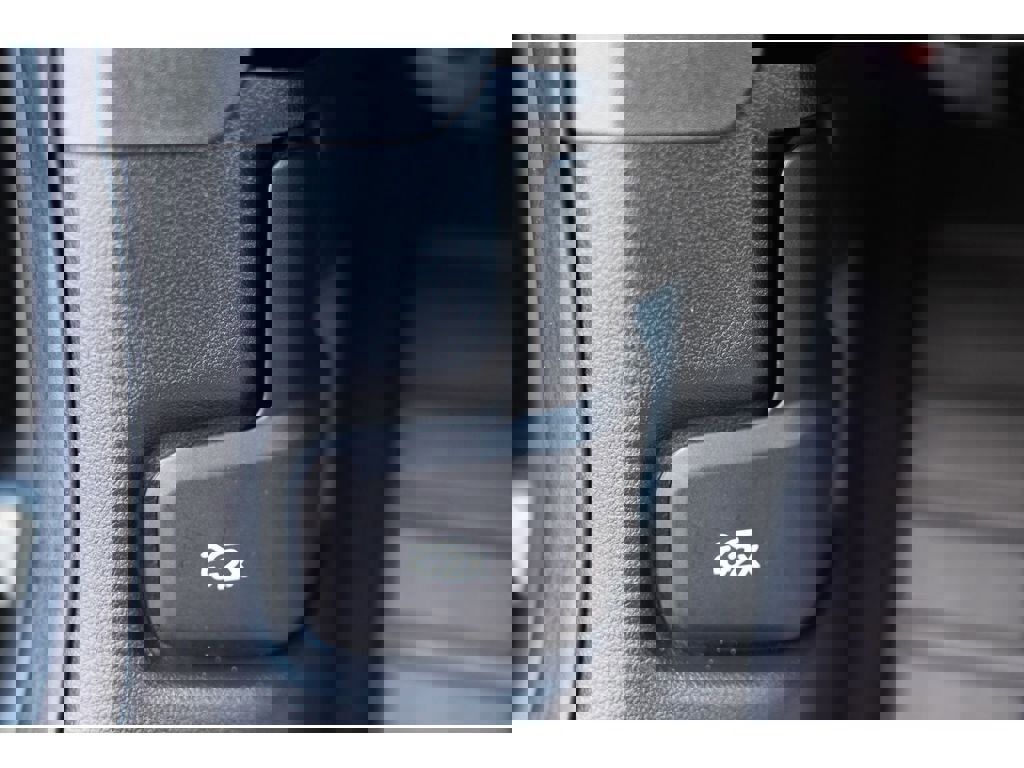 Used 2024 Ford Escape Platinum image 28